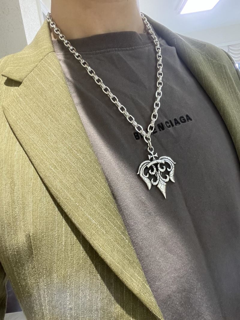 Gucci Necklaces